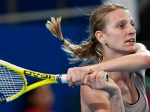 Каратанчева на четвъртфинал в Уако