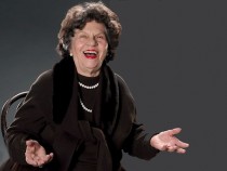 България предложи Стоянка Мутафова за "Гинес"