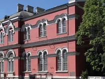 Националната художествена академия на 120 години