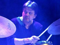 Джаз котките в новия проект на Христо Йоцов, върху горещи чинели