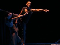 Балет "Арабеск" среща Изтока и Запада в спектакъла "Сянка от копнеж"