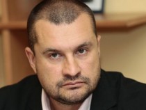 Калоян Методиев: Всички партии в момента се изживяват като опозиция