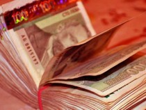 Възможно е да се намерят допълнителни средства за по-високи заплати в някои сектори, смятат синдикалисти