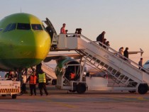 Третата по големина авиокомпания в Тайван спира дейност