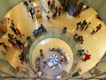 Добро увеличение на потребителските доходи и разходи в САЩ през октомври