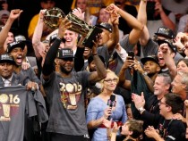 Звезда в НБА дари 2,5 милиона долара в памет на Мохамед Али