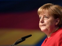 Ангела Меркел: Начинът за справяне с финансовата криза не е изолацията, а сътрудничеството