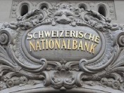 Швейцарската централна банка запази отрицателните си лихвени ставки, но понижи прогнозите си за инфлацията
