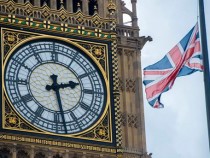 Рекордна заетост във Великобритания и стабилизация на безработица в 42-годишно дъно от 4,3 на сто