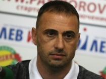 "Динамо" Загреб на Ивайло Петев надигра "Хайдук" Сплит с 1:0