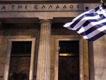 Гърция трябва да спазва ангажиментите си пред кредиторите, настоява централната банка