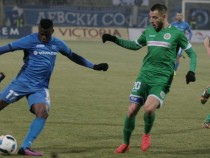 "Левски" съкрати разликата с "Лудогорец" в класирането след труден успех над "Нефтохимик"