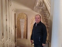 Киро Крачунов e прекарал над 43 години зад сцените на Плевенския театър