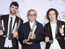 Големите китаристи Лари Кориел и Филип Катрин в компилация за 75-ата годишнина на Зиги Лох