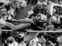 Стефка Костадинова: Анулирането на всички световни рекорди ще зачеркне всичко случило се досега в историята на спорта