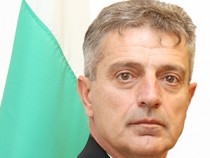 Заместник-началникът на отбраната е предложен за временно изпълняващ длъжността началник