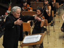 Маестро Михаил Ангелов: Диригентът зависи от много хора, но трябва да умее да ги уважава