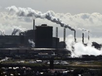 Промишлеността в еврозоната влиза в новата година на солидна основна