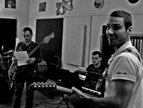 "Излъжи ме" на рок група Pipilotta е вече в ефир