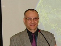 Аврам Агов: Посещението на японския премиер в Европа цели да се засили натиска върху Северна Корея