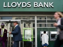 Британското правителство намали дела си в Lloyds Banking Group до малко под 5%