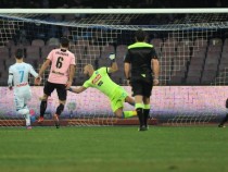 "Наполи" се препъна срещу "Палермо"