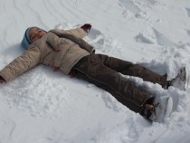 Какво правиш, когато си болен от грип? – Оправям се…