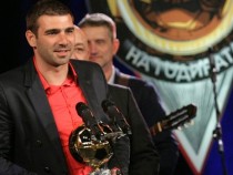 Владислав Стоянов продължи договора си с "Лудогорец"