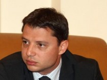 Делян Добрев: КЗК да провери въпроса с поскъпването на индустриалния ток