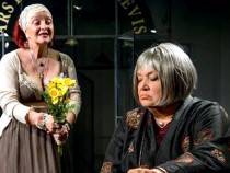 Спектакълът "Квартет" на Бургаския театър гостува в София