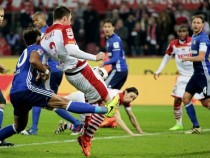 "Кьолн" измъкна точка при гостуването на "Шалке" в Германия