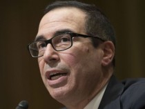 Стивън Мнучин описа двудневния срив на Уолстрийт като естествена корекция