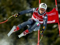 Петер Фил триумфира в супергигантския слалом