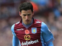 Александър Тонев и "Кротоне" губят от "Ювентус"