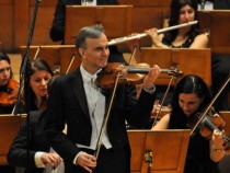 Гил Шахам – разказвачът с цигулка