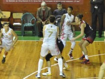 "Хасково" спечели след бой по трибуните