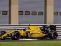 "Рено" представи болида си за новия сезон