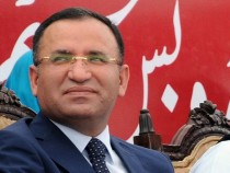 Турското правителство удължи извънредното положение в страната