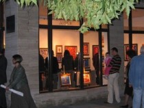 Три художнички  с обща изложба в пловдивската галерия "Аспект"