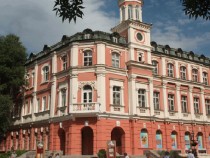 Руски режисьор постави Чеховата „Вишнева градина” в Плевен