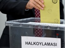 Турските граждани в България могат да гласуват в София Пловдив и Бургас