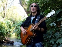 Рок китаристът Ники Томов за пътя си на музикант и за своя нов албум All we need is tomorrow