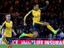 Санчес и Йозил носят победа на "Арсенал"