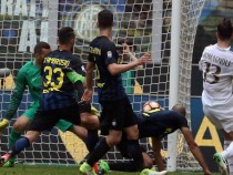 Равенство в дербито на Милано