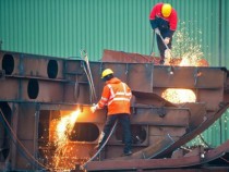 Ръст на индустриалното производство и разширяване на търговския излишък в Германия през февруари