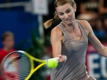 Каратанчева на четвъртфинал на турнир в САЩ