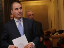 Цветан Цветанов: Задължителното членство в подготвяната автомобилна камара ще отпадне