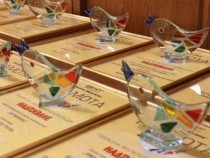 Редакция „Народна музика“ на програма „Христо Ботев“ на гала концерт раздаде призовете в класацията „Надпяване“