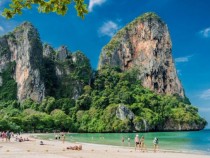 Кое е най-голямото цвете на света, хрускавото меню на Камбоджа и още 203 предизвикателства от Мария