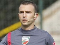 Ивайло Стоянов свири "Лудогорец" – "Левски"